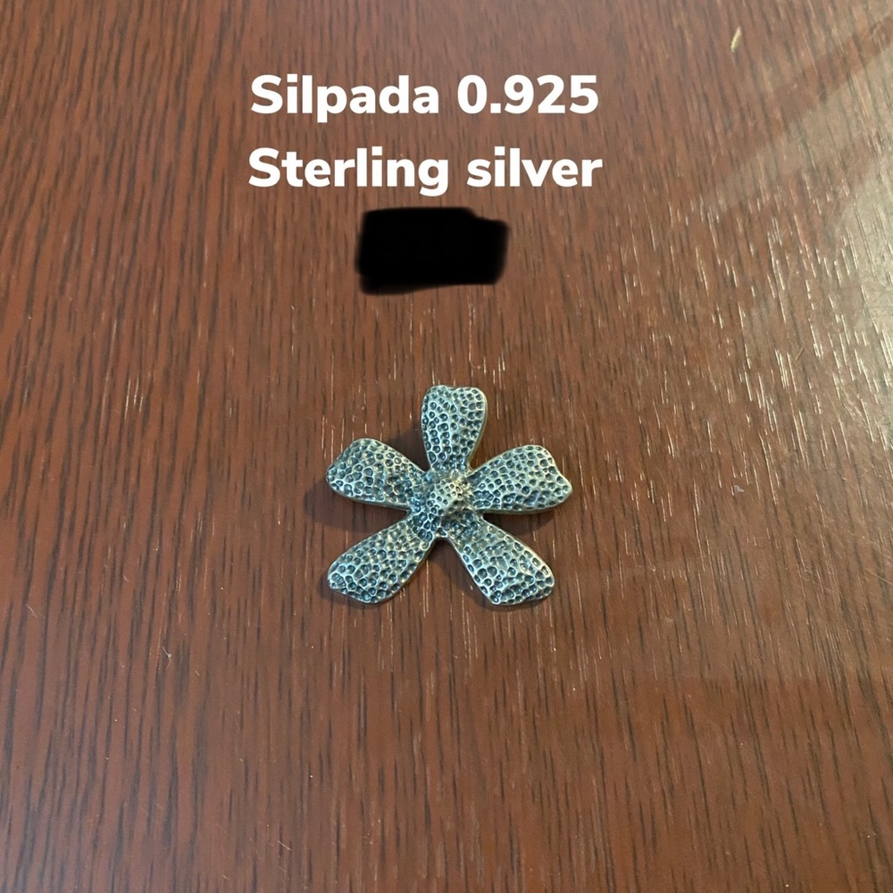 SILPADA Silver Flower Pendant